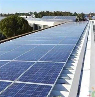 ฉันสามารถใช้แผงโซลาร์เซลล์โดยไม่ใช้อินเวอร์เตอร์ได้หรือไม่?